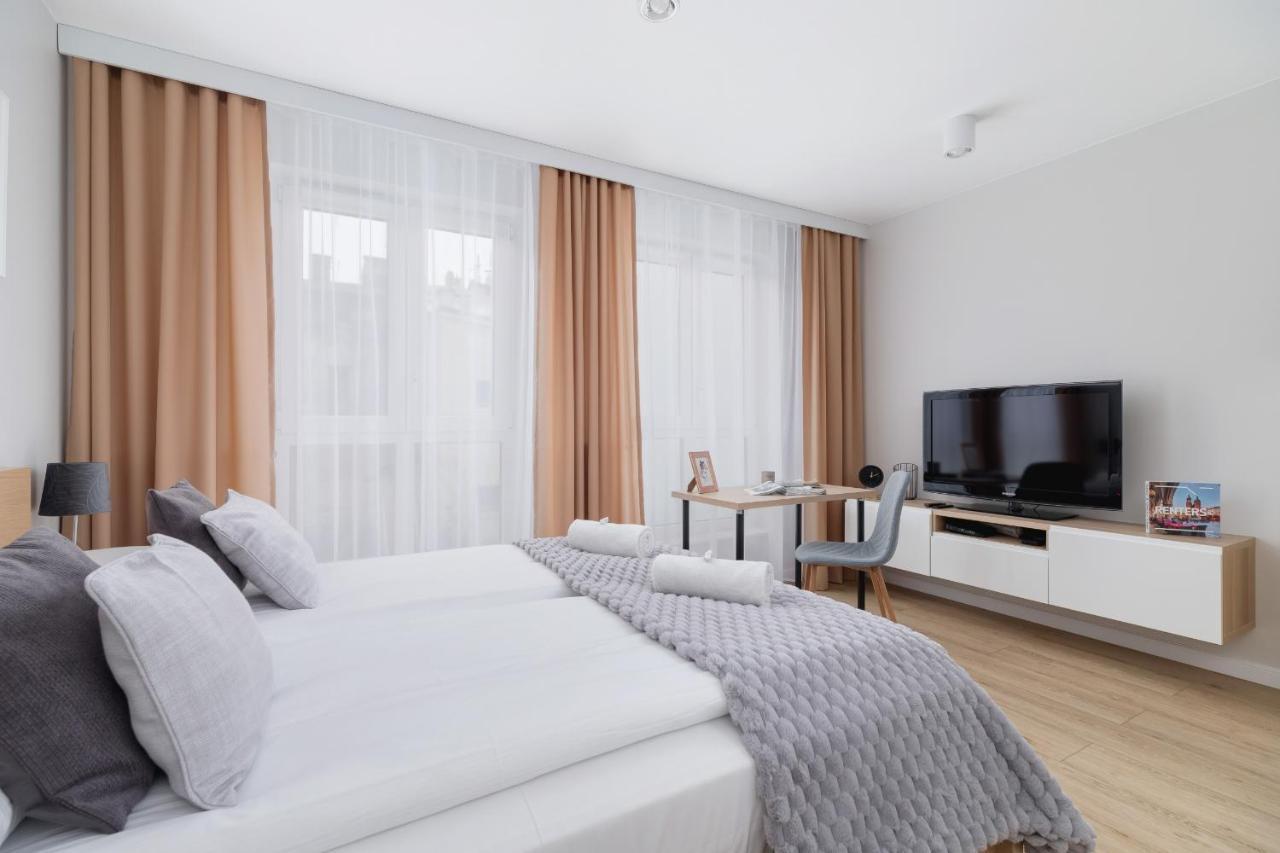 City Studio With Ac Czarnowiejska By Renters Красков Екстериор снимка